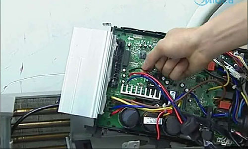 西固美的空调电话是多少